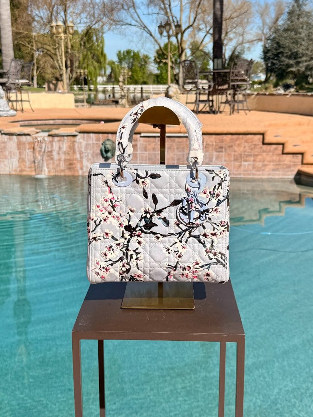 LIMITED EDITION Lady Dior Cherry Blossom